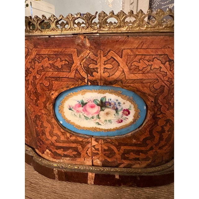 Early 20th Century Early 20th Century Napoleon III Style Parquetry Jardiniere With Sevres Style Plaques For Sale - Image 5 of 9