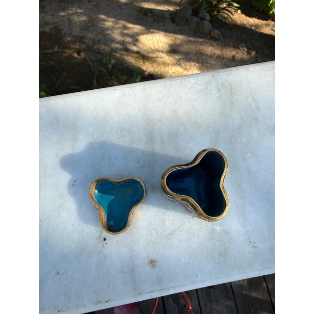 Vintage Chinese Cloisonné Enamel Box For Sale In Los Angeles - Image 6 of 15