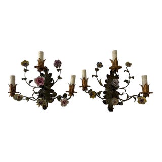 19th Century Big Italian Tole and Porcelain Flowers Polychrome Sconces 3 Lights For Sale