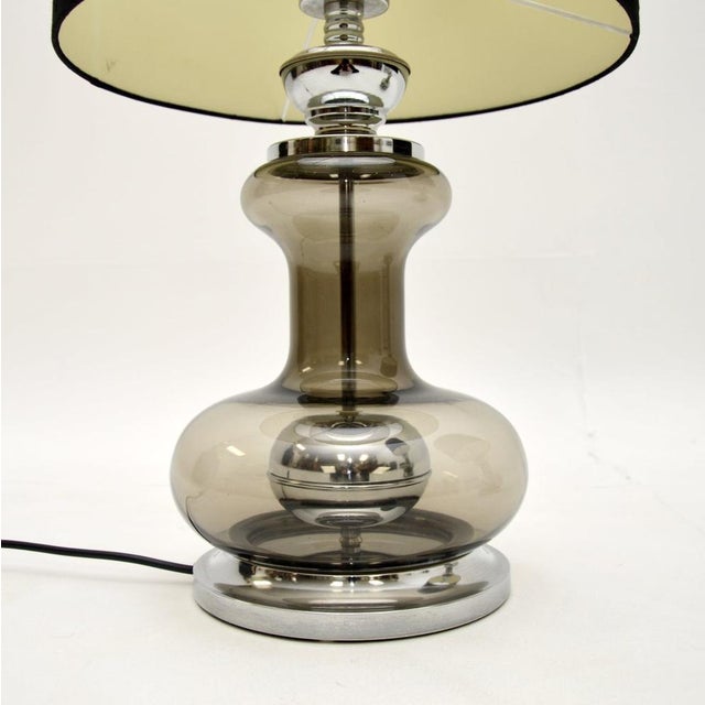 Mid-Century Modern Vintage French Glass and Chrome Table Lamps, 1970s, Set of 2 For Sale - Image 3 of 7