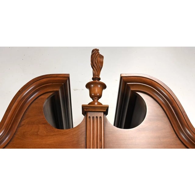 Henkel Harris 1960s Henkel Harris Queen Anne Philadelphia Style Bonnet Top Wild Cherry Highboy For Sale - Image 4 of 7