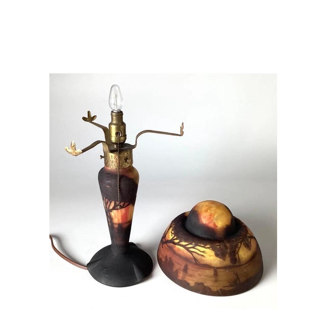 1900 - 1909 Antique 19th Century French Daum Nancy Table Lamp For Sale - Image 5 of 12