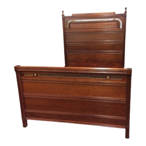 Antique Walnut Bed, Victorian Bedframe