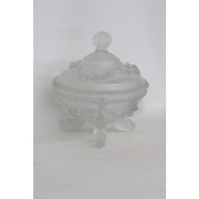 Portieux Vallerystahl Satin Argonaut Shell Frosted Glass Candy Dish 4505b For Sale - Image 13 of 18
