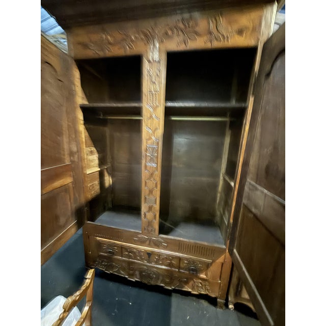 Louis XV Norman Wardrobe in Oak For Sale - Image 6 of 9