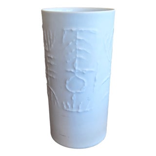Mid-Century White Porcelain Vase by Cuno Fischer for Rosenthal, 1960s For Sale