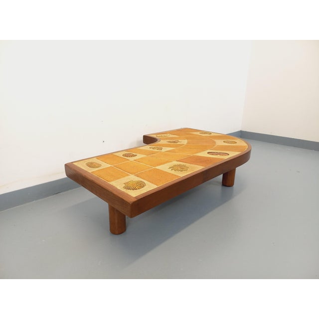 Ceramic Comma-Shaped Coffee Table with Shell Motifs in Wood and Vallauris Ceramic from Barrois, 1960s-1970s For Sale - Image 7 of 18