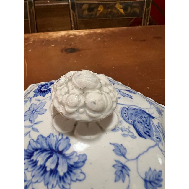 Early 19th Century Antique English Staffordshire Blue Transfer Decorated Sauce Tureen “Windsor Festoon” For Sale - Image 5 of 12