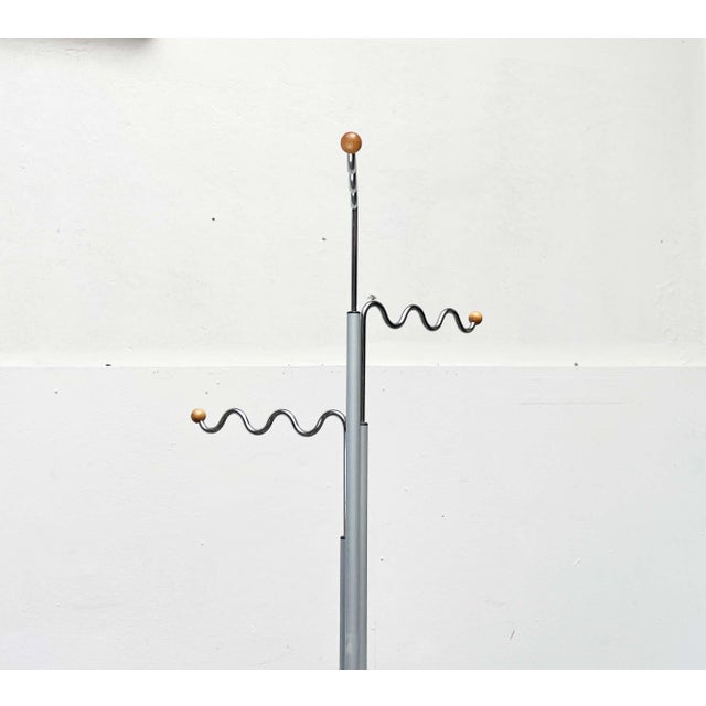 Brown Postmodern German Gray Metal Coat Rack by Markus Börgens for D-Tec, 1980s For Sale - Image 8 of 18