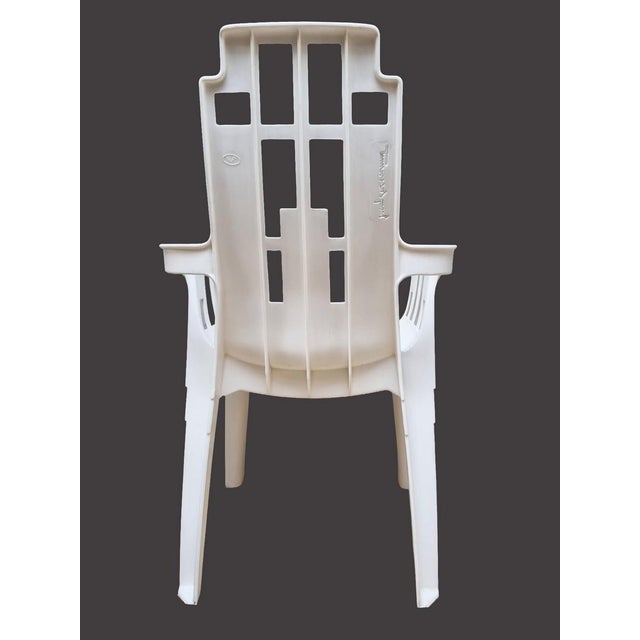 Stackable Plastic Chair by Pierre Paulin for Henry Massonnet 1980s For Sale - Image 4 of 18