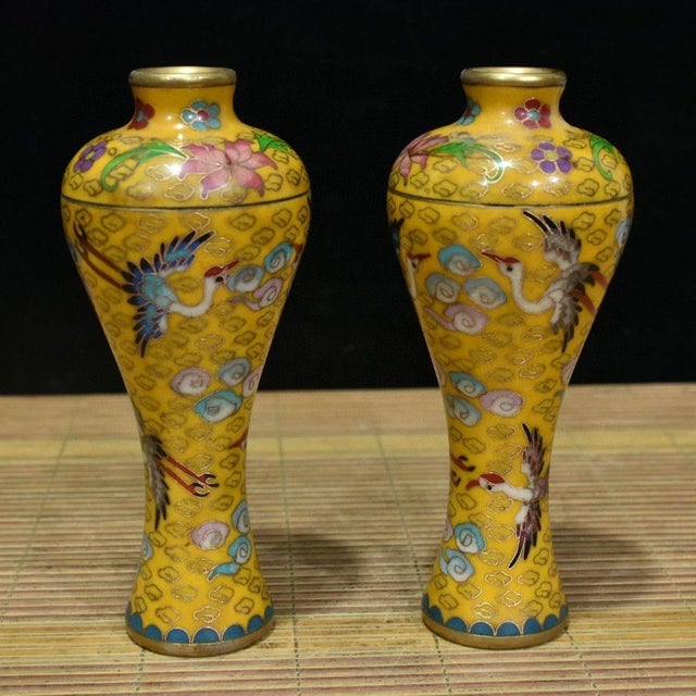 Metal Chinese Cloisonné Vase Pair With Original Silk Box / Crane & Cloud Motif For Sale - Image 7 of 9