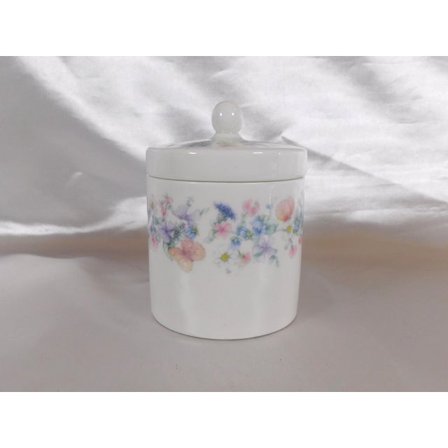 Contemporary Wedgwood Angela Vanity Tray and Covered Ring/Trinket Dish For Sale - Image 3 of 10