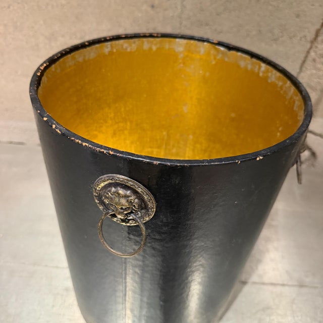 Hollywood Regency Hollywood Regency Tole Peinte Catch All Umbrella Waste Basket For Sale - Image 3 of 11