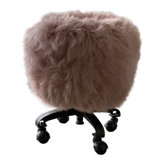 1970s Mod Pink Faux Fur Pouf Stool For Sale