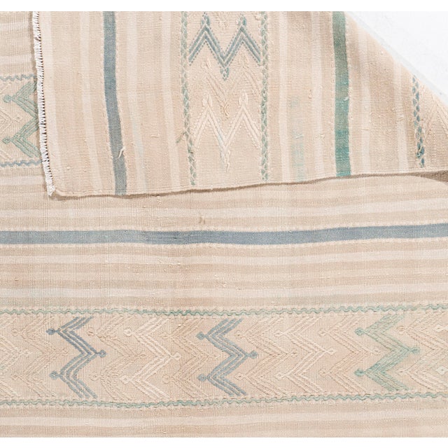 Vintage Circa 1940 Tan Turkish Kilim Flatweave Rug 4'8 X 9'4 For Sale - Image 10 of 12