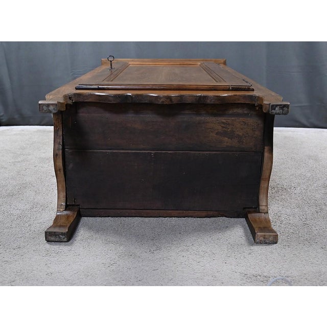 19th Century Standing Regional Cabinet in Oak For Sale - Image 17 of 18