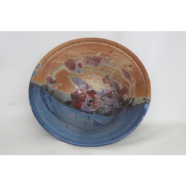 Mid-Century Modern Large Ceramic Centerpiece Bowl Wide Flared Rim and Speckled Blue Red Glaze 5000b For Sale - Image 3 of 17