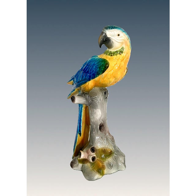 Majolica Large Mid Century Italian Royal Blue and Yellow Ceramic Hand Painted Majolica Macaw (Parrot) For Sale - Image 4 of 12