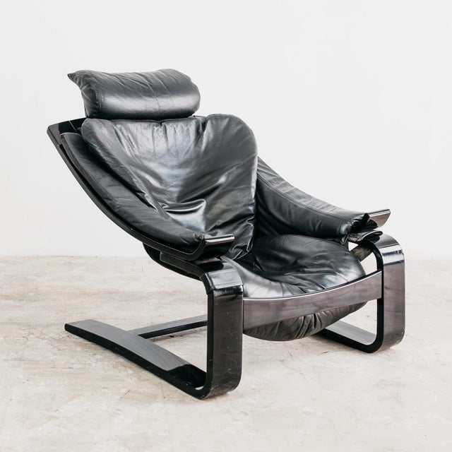 This splendid and celebrated original Scandinavian modernist "Kroken" lounge chair, a milestone in Swedish design, was...