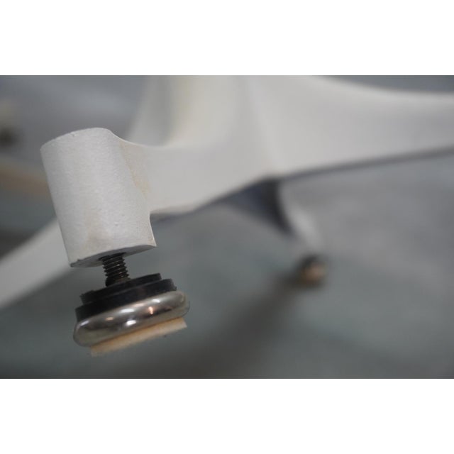 Mid-Century Modern 5452 Side Tables by George Nelson for Herman Miller, 1960s, Set of 2 For Sale - Image 3 of 7