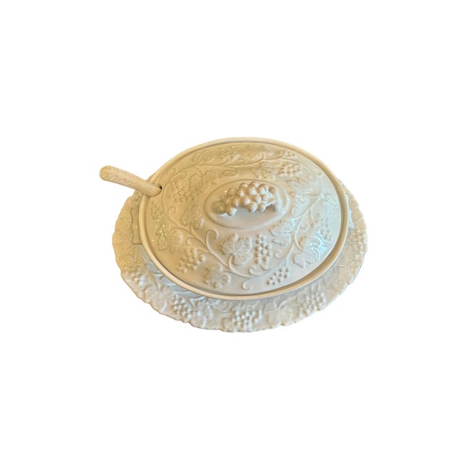 Ceramic Vintage Grazia Deruto White Soup Tureen With Platter and Spoon For Sale - Image 7 of 13