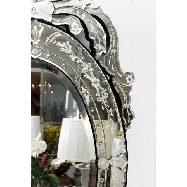 Baroque Venetian Etched Oval Mirror For Sale - Image 3 of 6