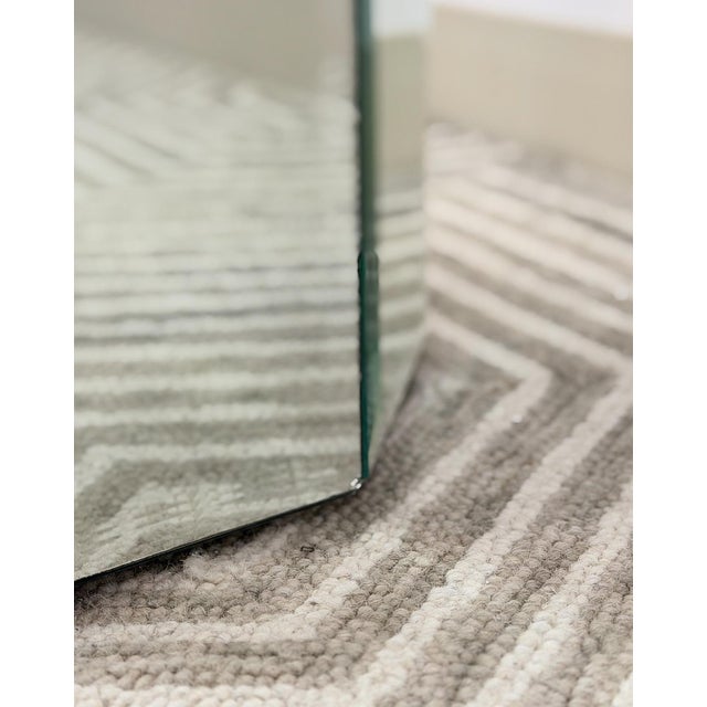 1980s Vintage Hexagonal Mirror Pedestal Table for Display or Decor For Sale - Image 5 of 8