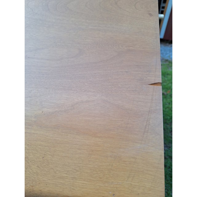 Champagne Mid-Century Modern Heywood-Wakefield 8-Drawer Lowboy Dresser For Sale - Image 8 of 12