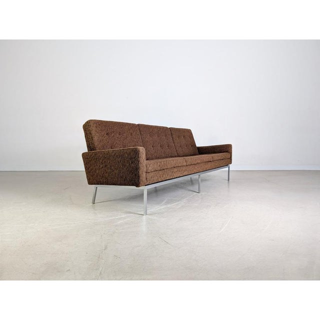 Model 65A Sofa by Florence Knoll for Knoll Intenational For Sale - Image 4 of 12