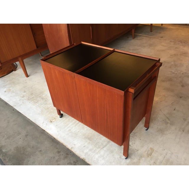 Extendable Teak Bar Trolley by Niels Erik Glasdam, 1960s For Sale - Image 13 of 18