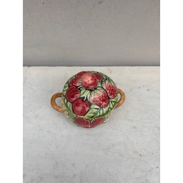 French Country French Majolica Sugar Bowl Fruits Sarreguemines Circa 1920 For Sale - Image 3 of 6