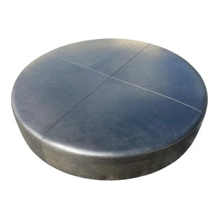 Early 21st Century Antonio Citterio for B&B Italia Maxalto Round Black Leather Ottoman For Sale