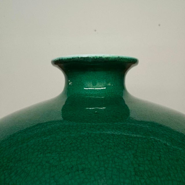 Chinoiserie Vintage Green Crackle Glaze Meiping Vase For Sale - Image 3 of 13