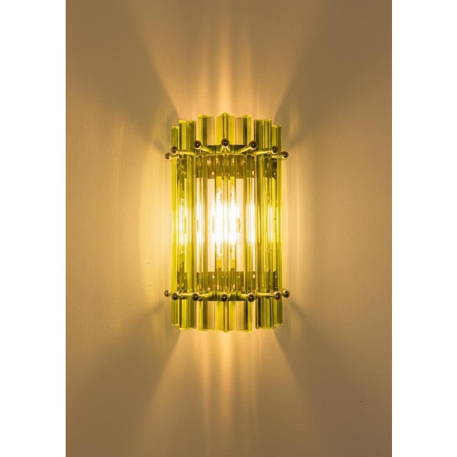 2020s Murano Glass Triedri Wall Sconces in Deep Emerald Green | Hand-Blown Venetian Prism Column Lights, Chrome Frame, Rare Italian Lighting - a Pair For Sale - Image 5 of 6
