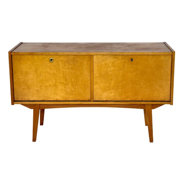 Mid-Century Modern Sideboard in Birch, 1960s For Sale