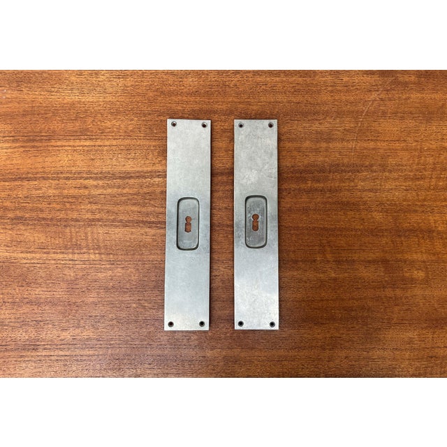 Minimalist Sliding Door Mounting Handles, Germany, 1920s, Set of 2 For Sale - Image 9 of 11