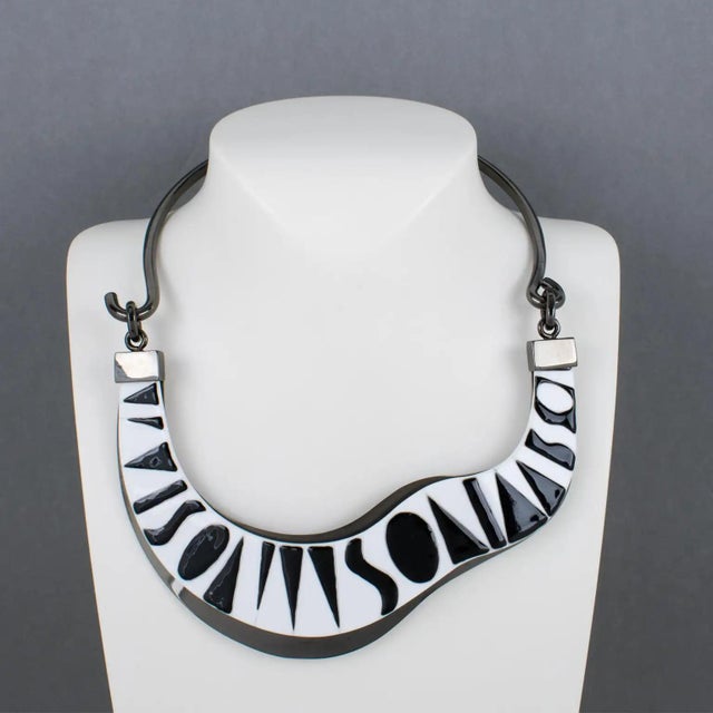 Contemporary Missoni Bi-Color Rigid Collar Necklace, Spring 2014 Collection For Sale - Image 3 of 11