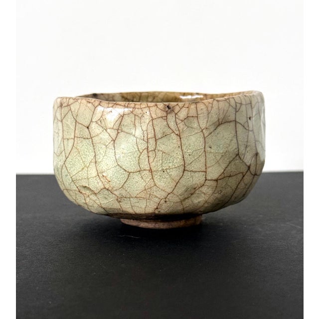 Beige Japanese Oribe Chawan Tea Bowl by Kato Tokuro For Sale - Image 8 of 15
