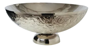 Global Views Transitional Embossed Silver Finished Decorative Bowl