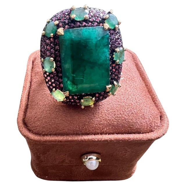Bochic "Capri" 20 Carat Emerald & Pink Fancy Sapphire Ring Set 18K Gold & Silver For Sale - Image 15 of 18