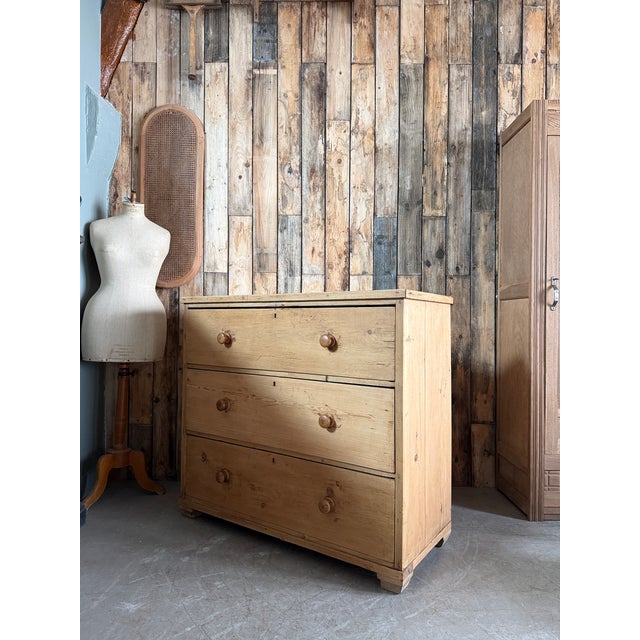 Large Antique English Chest of Drawers, 1890s For Sale - Image 10 of 14