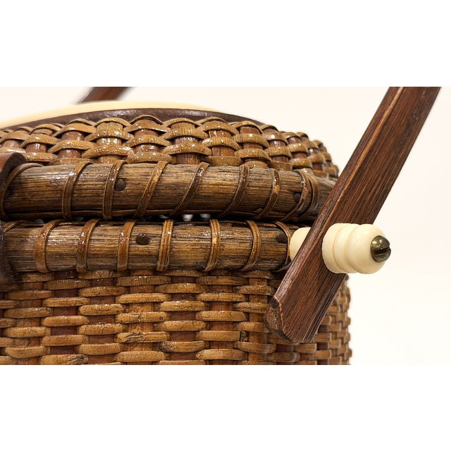 Vintage Farnum Nantucket Basket With Boca Grande Lighthouse For Sale - Image 12 of 16
