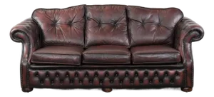 English Style 2.5-Seater Chesterfield Sofa on Wheels in Red Cowhide