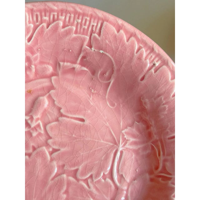 Bordallo Pinheiro Vintage Bordallo Pinheiro Pink Majolica Plates With Vines & Leaves, Pair For Sale - Image 4 of 8