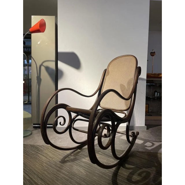 Brown Rocking Armchair from Thonet, 1920s For Sale - Image 8 of 8