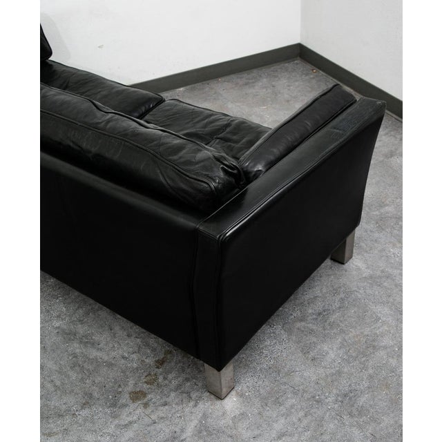 Mid Century Danish Modern Sofa Couch 2 Seat Leather Black Settee Metal Chrome Nm For Sale - Image 9 of 11