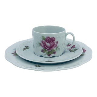 Monbijou Collector's Cup Breakfast Set from Rosenthal Classic Rose, 1985, Set of 3 For Sale