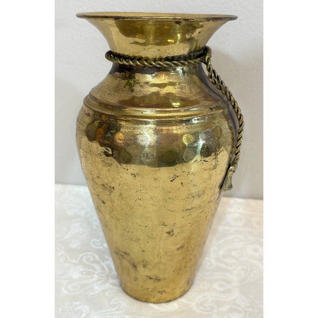 Vintage Italian Hollywood Regency Style Hammered Brass Tassel Vase For Sale - Image 9 of 12
