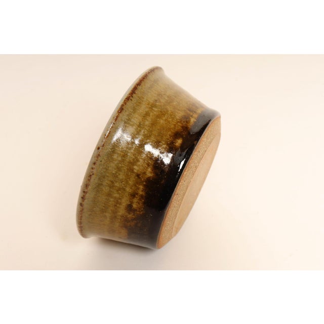 Mid-Century Modern Petite Variegated Ochre and Brown Matte Glazed Stoneware Bowl by Deanna Nichols For Sale - Image 3 of 9