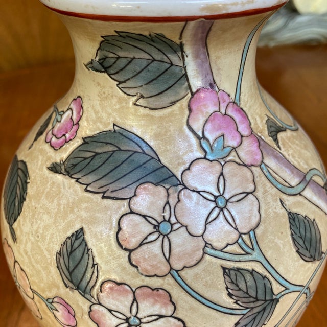 Ceramic beautiful vase in good vintage condition. Great for a floral arrangements or Display as is. G3